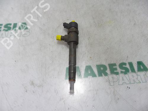 Used Injector FIAT MULTIPLA (186_) 1.9 JTD 110 (110 hp) 31464852
