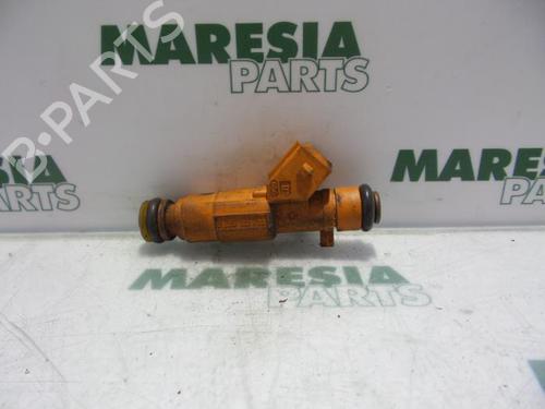 Used Injector ALFA ROMEO 156 (932_) 2.0 16V T.SPARK (932A2) (155 hp) 31446615