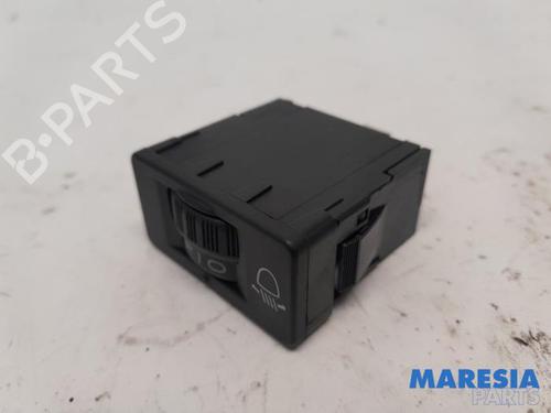 Used Switch PEUGEOT 2008 I (CU_) 1.2 VTi (82 hp) 31503684