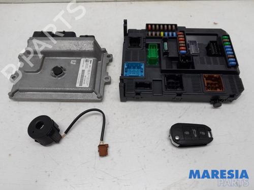 Used Engine control unit (ECU) CITROËN C4 CACTUS 1.2 VTi 82 (82 hp) 31475997