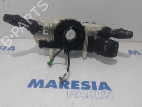 Used Switch RENAULT MEGANE III Hatchback (BZ0/1_, B3_) 1.5 dCi (BZ0C) (90 hp) 31435089