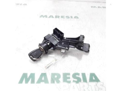 Used Ignition barrel FIAT PUNTO EVO (199_) 1.3 D Multijet (84 hp) 31515502