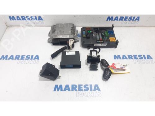 Used Engine control unit (ECU) CITROËN C4 Picasso II 1.6 HDi / BlueHDi 115 (115 hp) 31529673