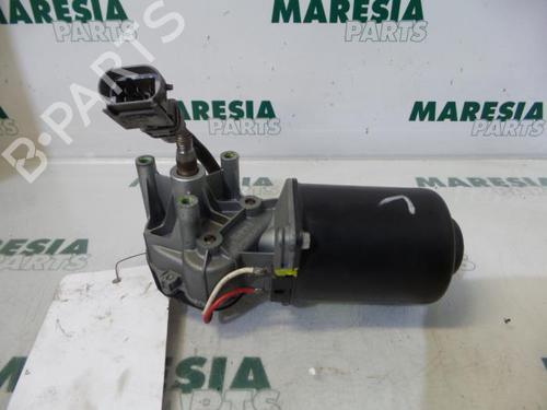 front-wiper-motor-renault-clio-ii-bb_-cb_-1998-1999-2000-2001-2002-2003-2004-2005-2006-2007-2008-2009-2010-2011-2012-2013-2014-2015-2016-31510066 main image