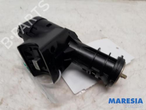 Used Ignition barrel FIAT 500 (312_) 1.2 (312AXA1A) (69 hp) 31428388