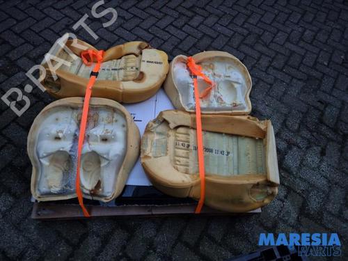 Front left window mechanism RENAULT CLIO V (B7_) 1.0 TCe 100 (B7MT) | BP31490672C22 