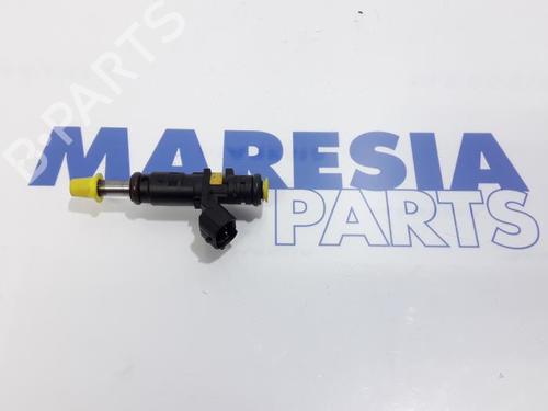 Used Injector CITROËN C3 II (SC_) 1.6 VTi 120 (120 hp) 31425801