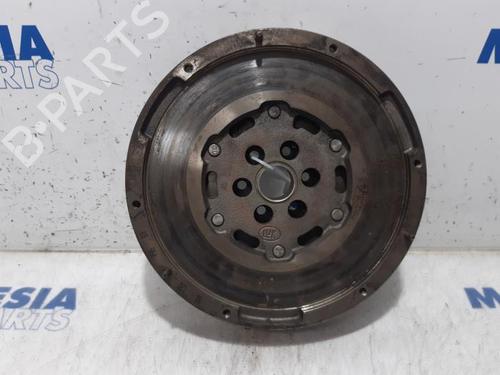 Used Flywheel PEUGEOT 308 SW II (LC_, LJ_, LR_, LX_, L4_) 1.6 BlueHDi 120 (120 hp) 31479431