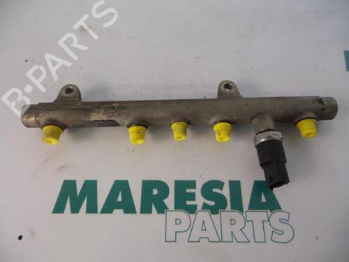 Used Injection rail RENAULT SCÉNIC I MPV (JA0/1_, FA0_) 1.9 dCi (JA05, JA1F) (102 hp) 31413114