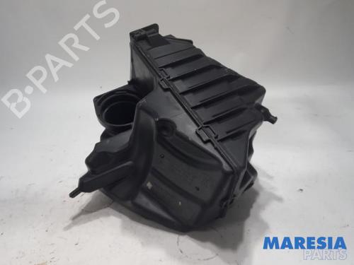 Used Air filter box RENAULT SCÉNIC III (JZ0/1_) 2.0 16V (JZ0G, JZ0P, JZ1E, JZ1P) (140 hp) 31416162