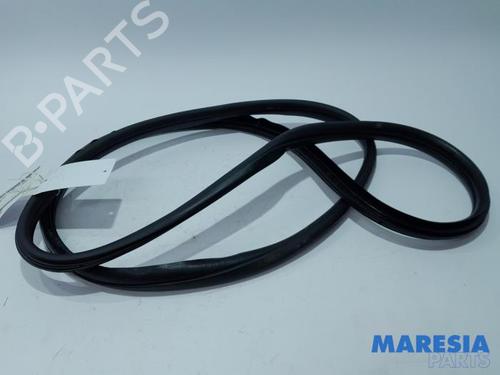 rubber-door-seal-peugeot-5008-0u_-0e_-2009-2010-2011-2012-2013-2014-2015-2016-2017-31425413 main image