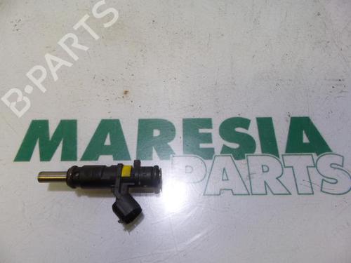 Used Injector CITROËN C3 II (SC_) 1.4 VTi 95 (95 hp) 31438965