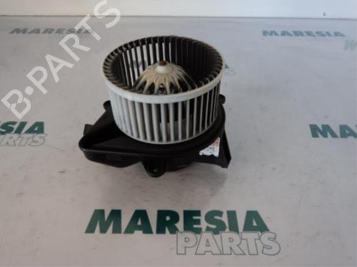 heater-blower-motor-fiat-punto-188_-1999-2000-2001-2002-2003-2004-2005-2006-2007-2008-2009-2010-2011-2012-31390913 main image