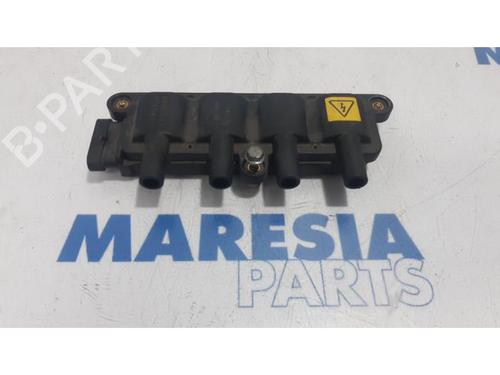 Used Ignition coil FIAT 500 (312_) 1.2 (312AXA1A) (69 hp) 31479819