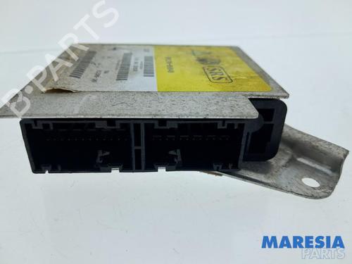 Used ECU airbags ECU airbags PEUGEOT 107 (PM_, PN_) 1.0 (68 hp) 33296552 33296552