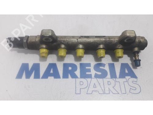 Used Injection rail Injection rail RENAULT MASTER II Van (FD) 2.5 dCi 120 (FD0M, FD0U, FD0W, FD2M, FD2W, FD3M, FD3U,... (115 hp) 31530337 31530337