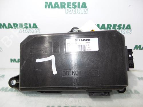 Used Control unit FIAT STILO Multi Wagon (192_) 1.6 16V (103 hp) 31426412