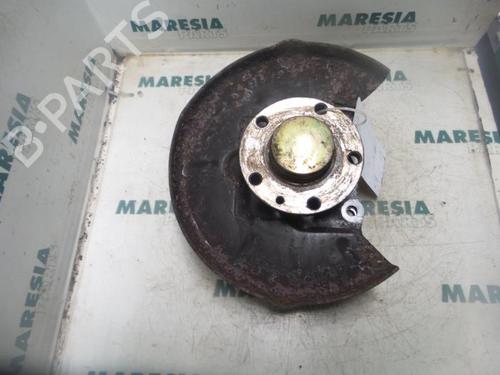 left-rear-steering-knuckle-alfa-romeo-156-932_-1997-1998-1999-2000-2001-2002-2003-2004-2005-31497389 main image