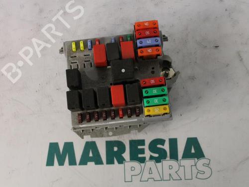 Used Fuse box FIAT BRAVO II (198_) 1.6 D Multijet (198AXH1B) (105 hp) 31483716