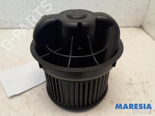Used Heater blower motor PEUGEOT 107 (PM_, PN_) 1.0 (68 hp) 31474243