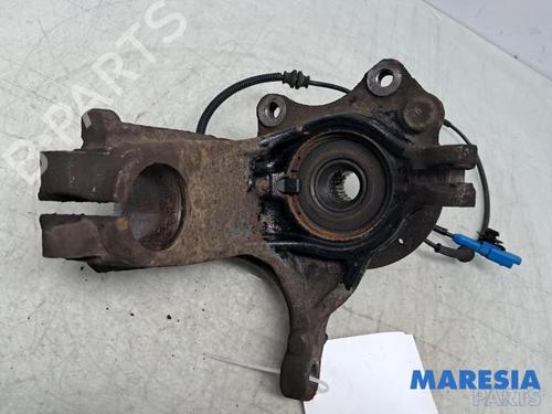 Used Left front steering knuckle CITROËN C3 II (SC_) 1.6 VTi 120 (120 hp) 32351581