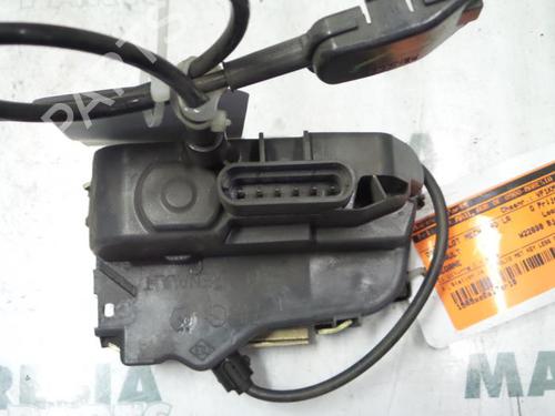 electronic-module-renault-megane-ii-estate-km01_-2003-2004-2005-2006-2007-2008-2009-2010-2011-2012-31408015 main image
