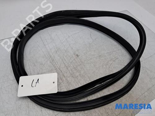 Used Rubber door seal Rubber door seal CITROËN C1 II (PA_, PS_) 1.0 VTi 68 (69 hp) 33803129 33803129
