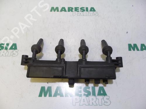Tændspole PEUGEOT 206 Hatchback (2A/C) 1.4 i (75 hp) 31384209