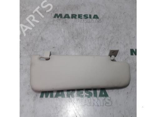 Used Left sun visor FIAT 500 (312_) 1.2 (312AXA1A) (69 hp) 31389426