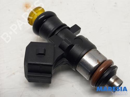 Spreder / Dyse FIAT PANDA (312_, 319_) 0.9 (312PXG1A) (86 hp) 31518227