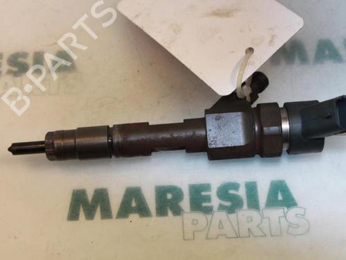 Used Injector RENAULT LAGUNA II (BG0/1_) 1.9 dCi (BG08, BG0G) (120 hp) 31444286
