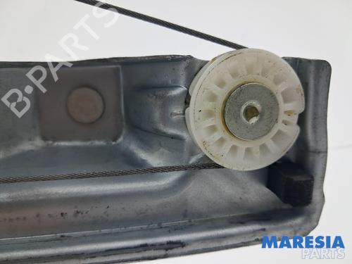 Front left window mechanism RENAULT TWINGO III (BCM_, BCA_) 1.0 SCe 70 | BP36158813C22 - Image 2