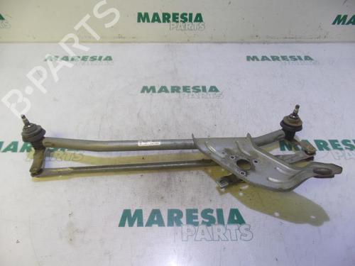 Used Front wipers mechanism DACIA LOGAN MCV (KS_) 1.5 dCi (KS0W) (86 hp) 31436566