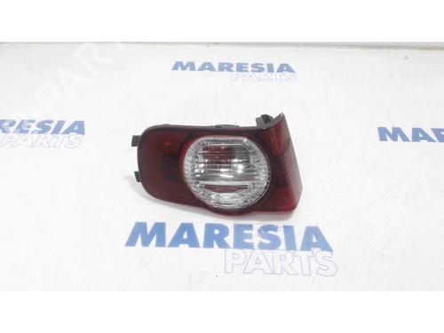 Used Rear fog light CITROËN C3 Picasso (SH_) 1.6 HDI 90 (92 hp) 31423020