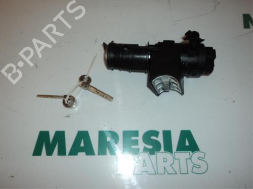 Used Ignition barrel ALFA ROMEO GT (937_) 1.9 JTD (937CXN1B) (150 hp) 31463379