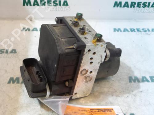 Used ABS pump FIAT ULYSSE (179_) 2.2 JTD (128 hp) 32197099