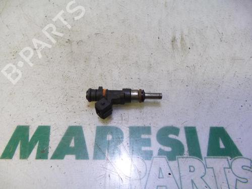 Used Injector FIAT BRAVO II (198_) 1.4 16V (198AXS1B) (140 hp) 31515970