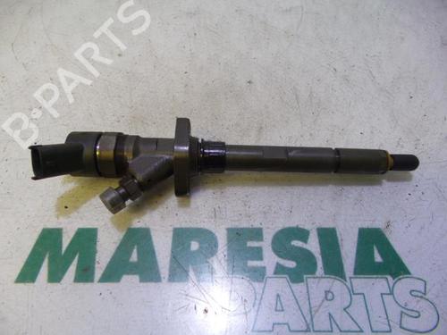 Inyector CITROËN C5 I Break (DE_) 2.2 HDi (DE4HXB, DE4HXE) (133 hp) 31452031