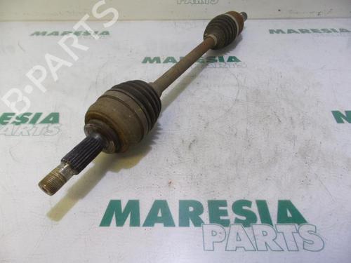 Left front driveshaft RENAULT CLIO III (BR0/1, CR0/1) 1.2 16V (BR02, BR0J, BR11, CR02, CR0J, CR11) | BP31498553M38