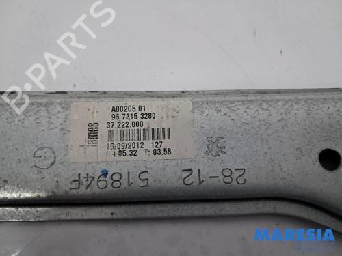 Front left window mechanism PEUGEOT 208 I (CA_, CC_) 1.2 VTI 82 | BP31418148C22