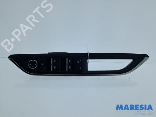 Used Switch Switch PEUGEOT 3008 II SUV (MC_, MR_, MJ_, M4_) Hybrid (224 hp) 32485088 32485088