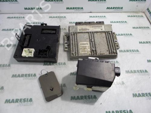 Used Engine control unit (ECU) RENAULT LAGUNA II Grandtour (KG0/1_) 1.8 16V (KG0B, KG0M) (120 hp) 31384986