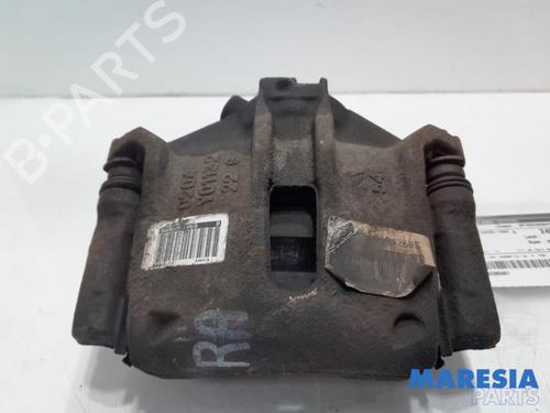 Used Right front brake caliper CITROËN C3 III (SX) 1.2 THP 110 (SXHNPS, SXHNZT, SXHNZ6) (110 hp) 31522995