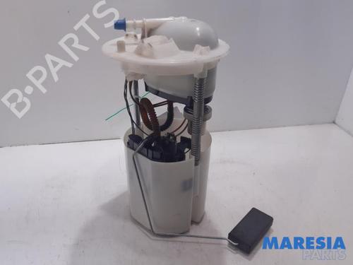 Used Fuel pump FIAT 500 (312_) 1.2 (312AXA1A) (69 hp) 31439944