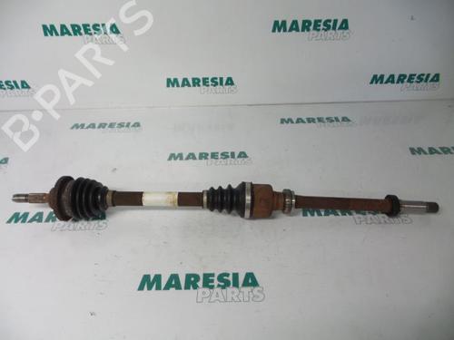 Used Right front driveshaft PEUGEOT 206 Hatchback (2A/C) 1.4 i (75 hp) 31403958