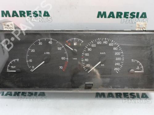 Used Instrument cluster RENAULT SAFRANE II (B54_) 2.0 16V (B54L) (136 hp) 31438046