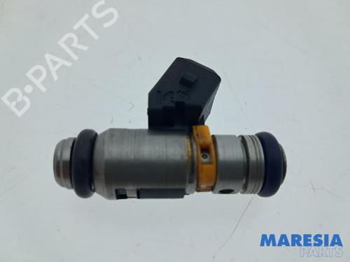 Spreder / Dyse Spreder / Dyse FIAT 500 (312_) 1.2 (312AXA1A) (69 hp) 37523963 37523963