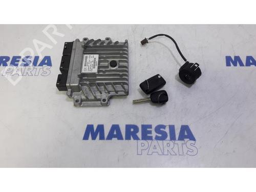 Used Engine control unit (ECU) CITROËN C5 III Break (RW_) 2.0 HDi (136 hp) 31533212
