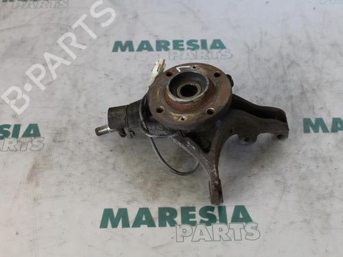 Used Left front steering knuckle PEUGEOT 307 CC (3B) 1.6 16V (110 hp) 31435901