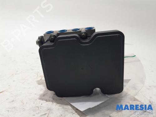 ABS pump RENAULT CAPTUR I (J5_, H5_) 0.9 TCe 90 | BP31414165M43 - Image 3